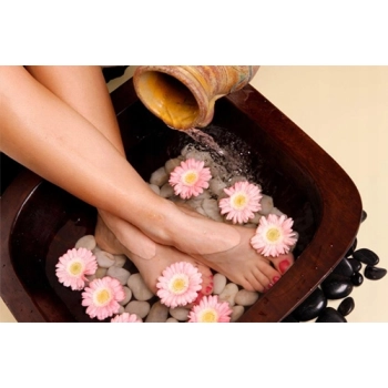 Rozgrzewająca sól do moczenia stóp z ziołami IMBIR ROZMARYN CYNAMON